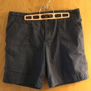 Eddie Bauer women’s shorts size 14